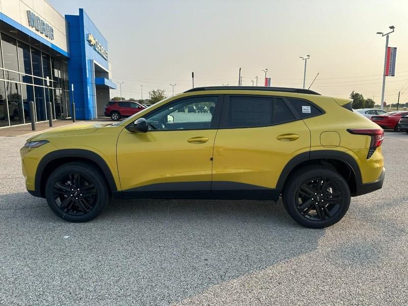 new 2025 Chevrolet Trax car, priced at $25,155