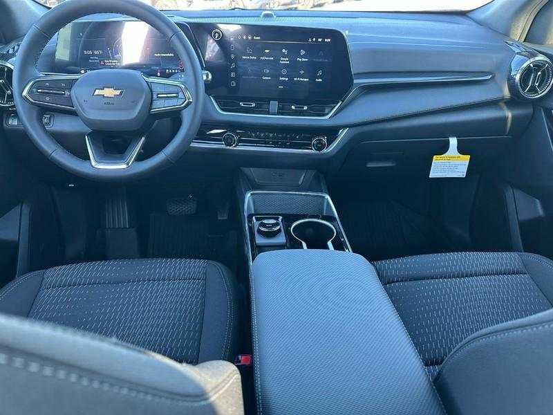 new 2026 Chevrolet Equinox car, priced at $30,140