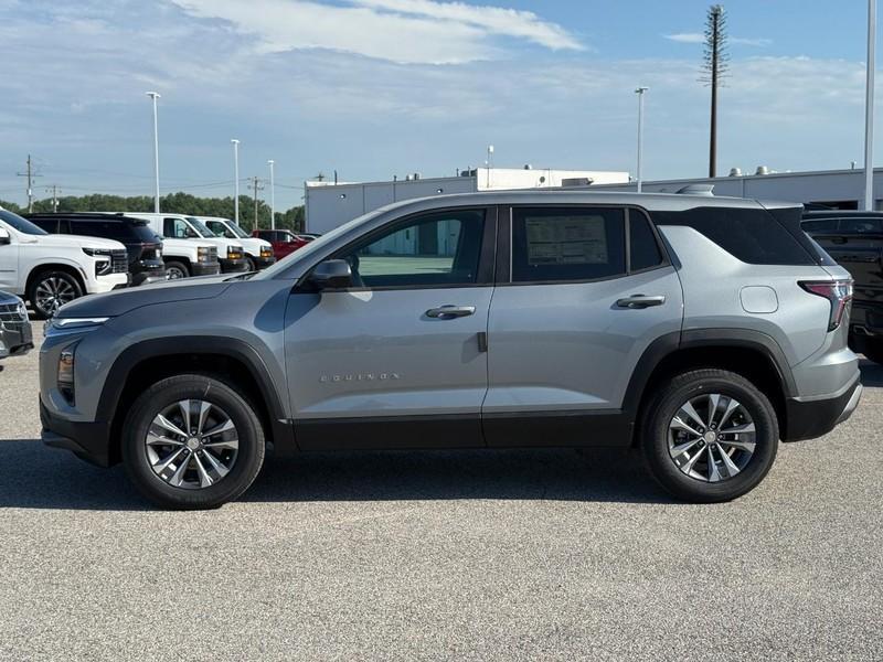new 2026 Chevrolet Equinox car, priced at $30,755