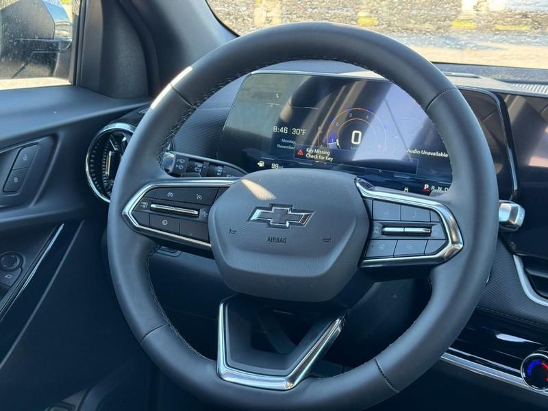 new 2026 Chevrolet Equinox car, priced at $30,355