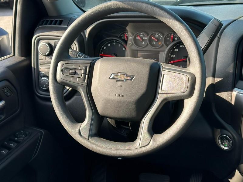 new 2025 Chevrolet Silverado 2500 car, priced at $51,615