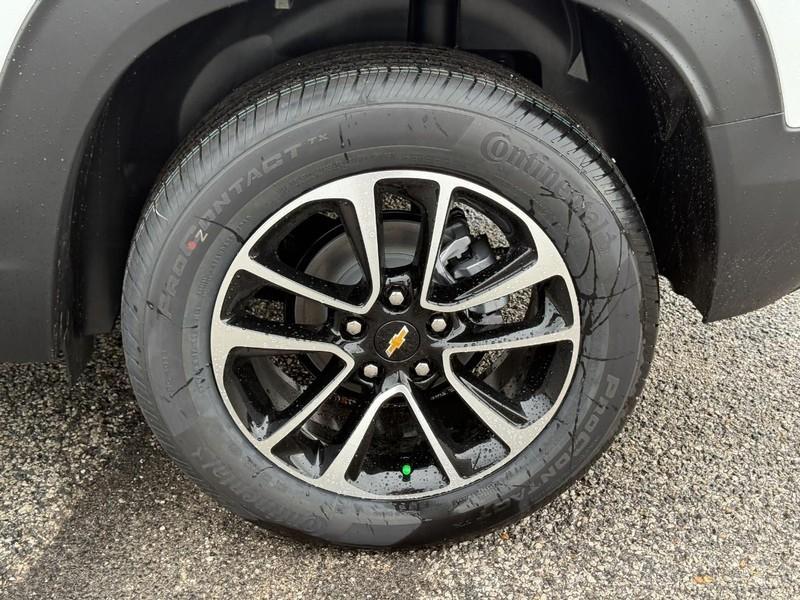 new 2026 Chevrolet TrailBlazer car, priced at $24,700