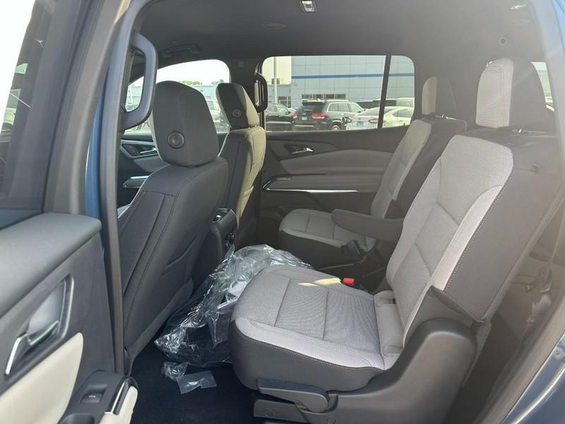 new 2025 Chevrolet Traverse car, priced at $39,735