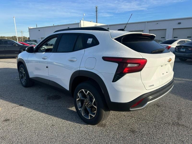 new 2026 Chevrolet Trax car, priced at $23,010