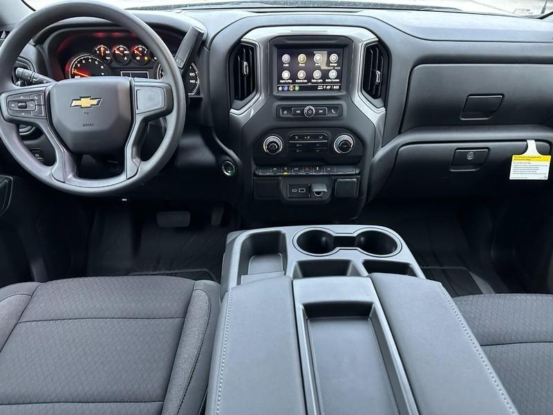 new 2025 Chevrolet Silverado 1500 car, priced at $35,525