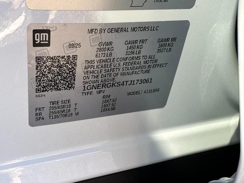 new 2026 Chevrolet Traverse car, priced at $38,120