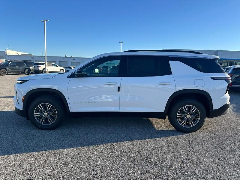 new 2026 Chevrolet Traverse car, priced at $38,120