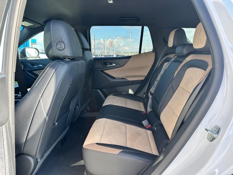 new 2025 Chevrolet Equinox car, priced at $32,925