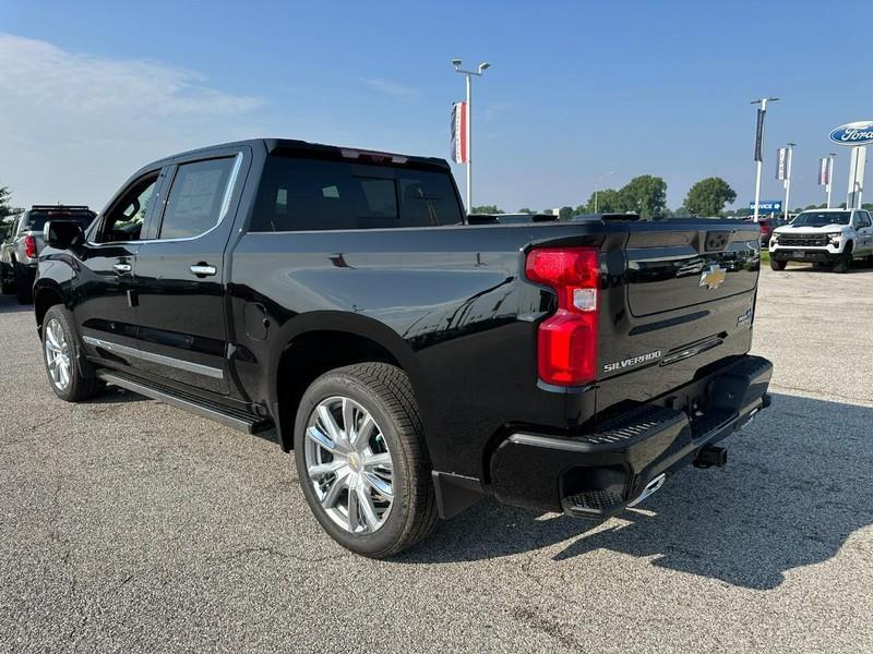 new 2025 Chevrolet Silverado 1500 car, priced at $66,310