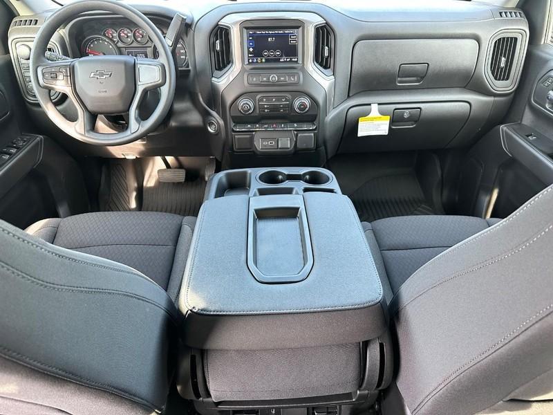 new 2025 Chevrolet Silverado 1500 car, priced at $45,740