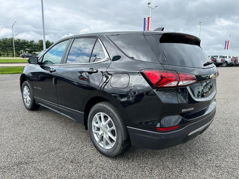 new 2024 Chevrolet Equinox car, priced at $26,740