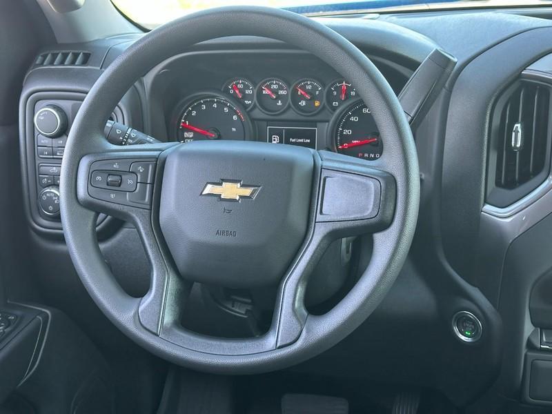 new 2025 Chevrolet Silverado 1500 car, priced at $39,770