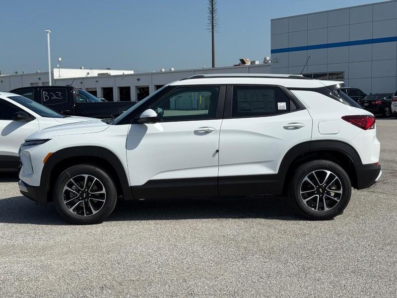 new 2026 Chevrolet TrailBlazer car, priced at $25,610