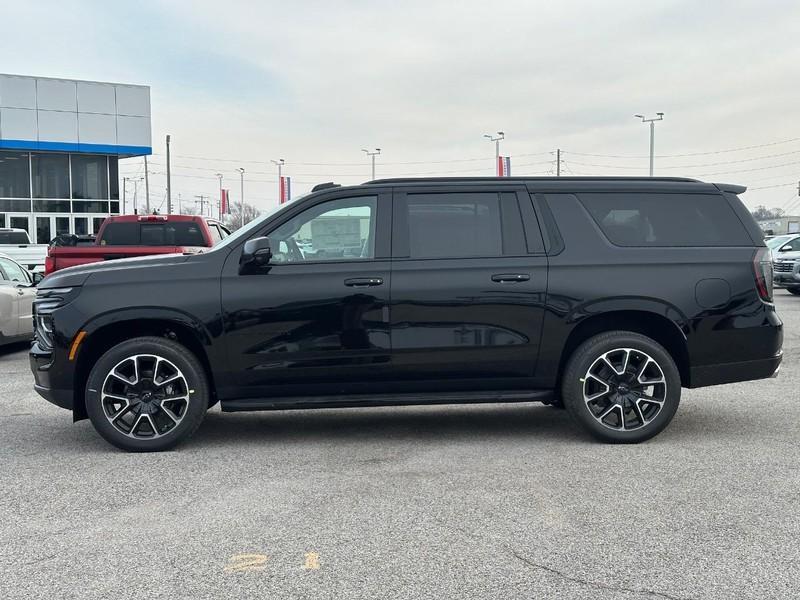 new 2025 Chevrolet Suburban car, priced at $75,900