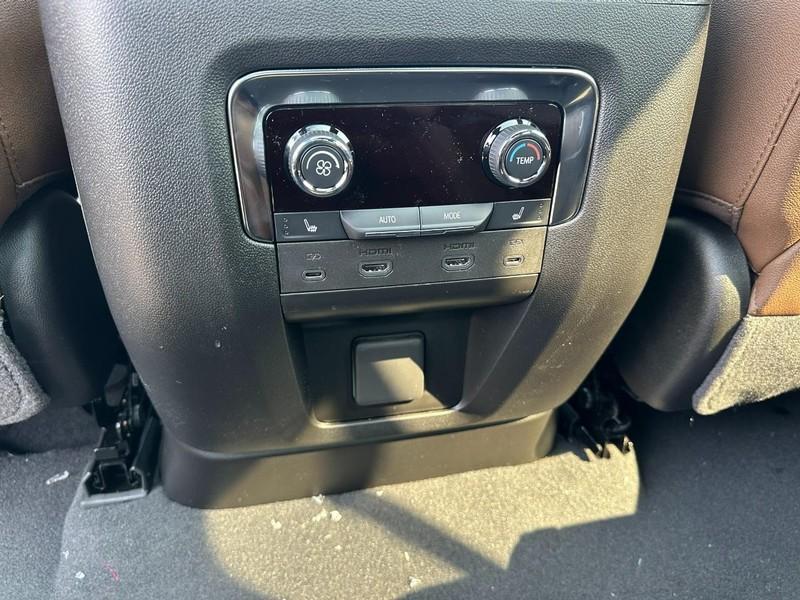 new 2025 Chevrolet Suburban car, priced at $90,075