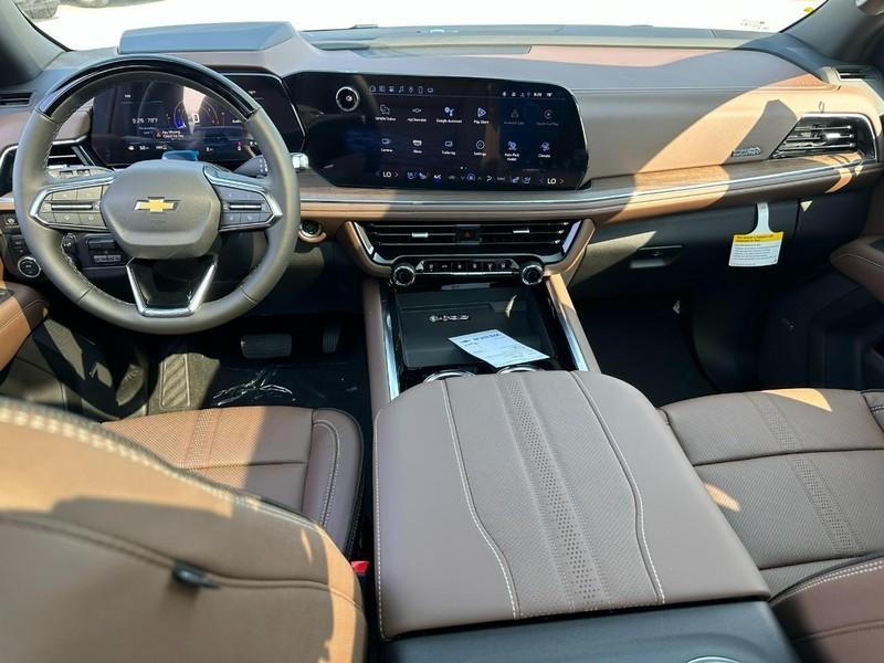new 2025 Chevrolet Suburban car, priced at $90,075