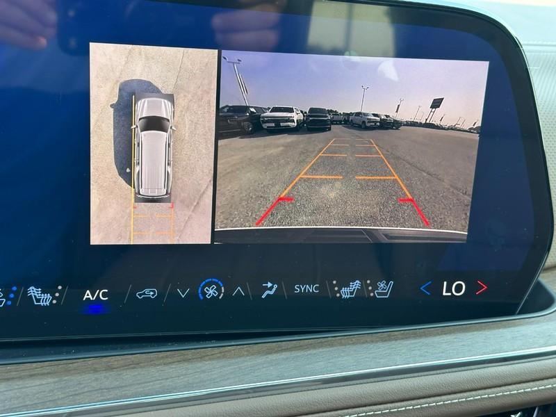 new 2025 Chevrolet Suburban car, priced at $90,075