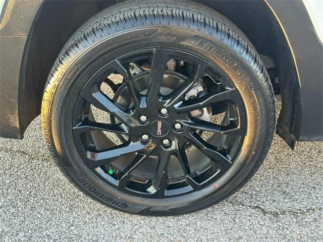 used 2024 GMC Terrain car, priced at $25,000