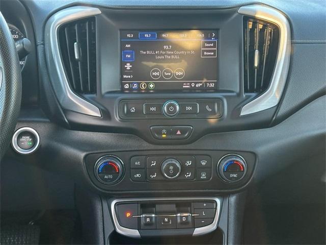 used 2024 GMC Terrain car, priced at $25,000