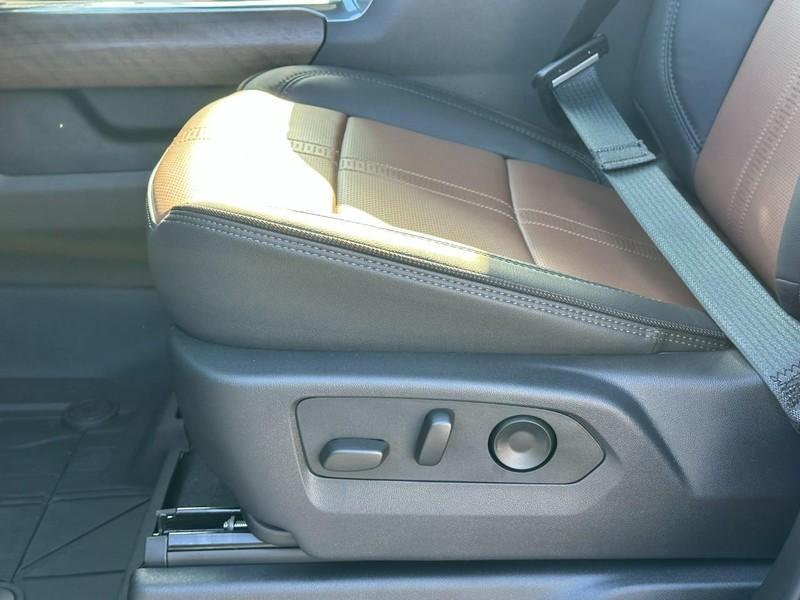new 2025 Chevrolet Silverado 2500 car, priced at $79,285