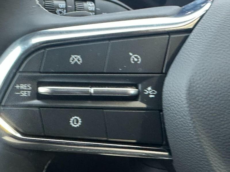 new 2026 Chevrolet Traverse car, priced at $41,630