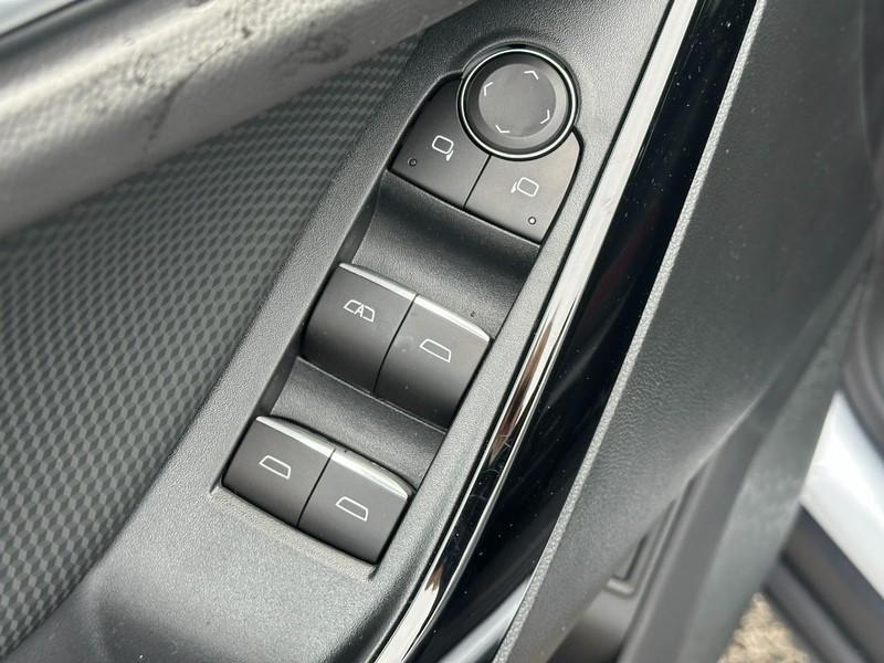 new 2026 Chevrolet Equinox car, priced at $33,155