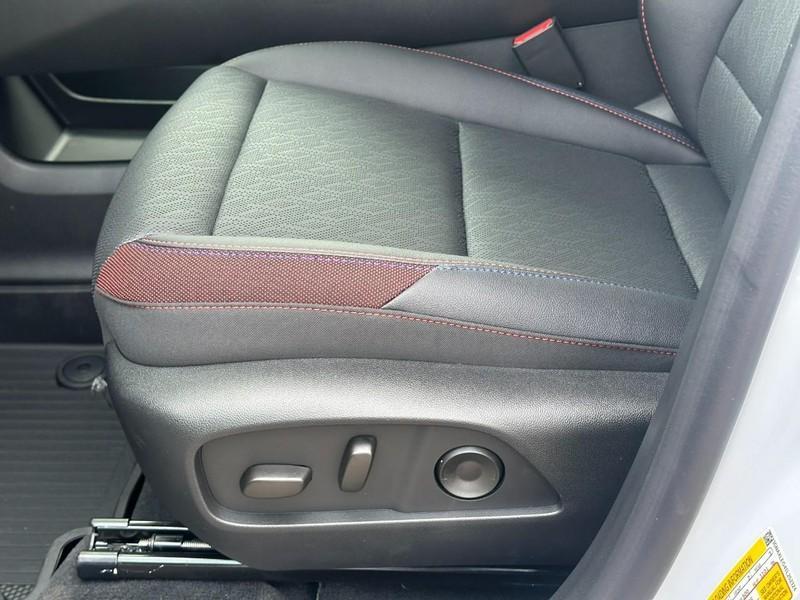 new 2026 Chevrolet Equinox car, priced at $33,155