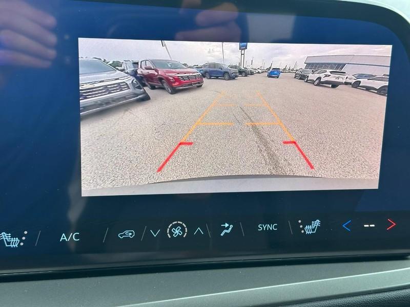 new 2025 Chevrolet Traverse car, priced at $39,545
