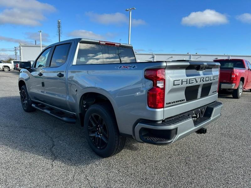 new 2025 Chevrolet Silverado 1500 car, priced at $46,335