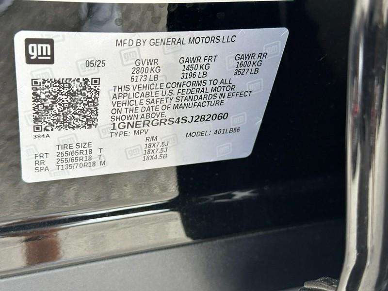 new 2025 Chevrolet Traverse car, priced at $43,995