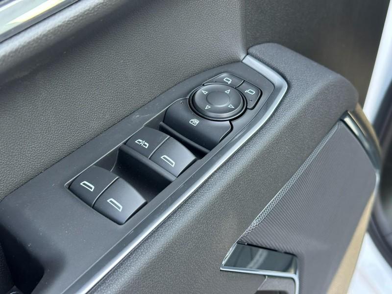 new 2025 Chevrolet Silverado 1500 car, priced at $42,910