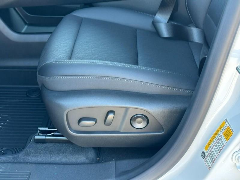 new 2026 Chevrolet Equinox car, priced at $31,900