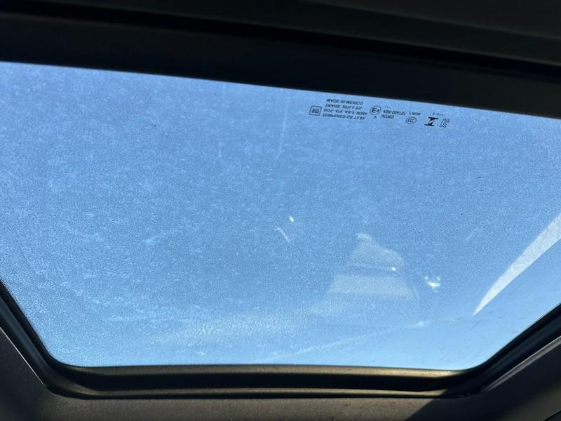 new 2026 Chevrolet Equinox car, priced at $31,900