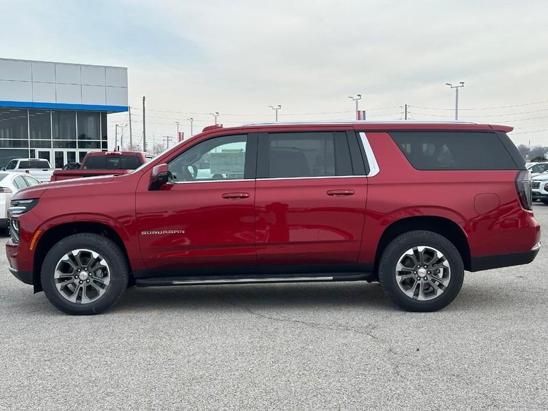 new 2025 Chevrolet Suburban car, priced at $72,650