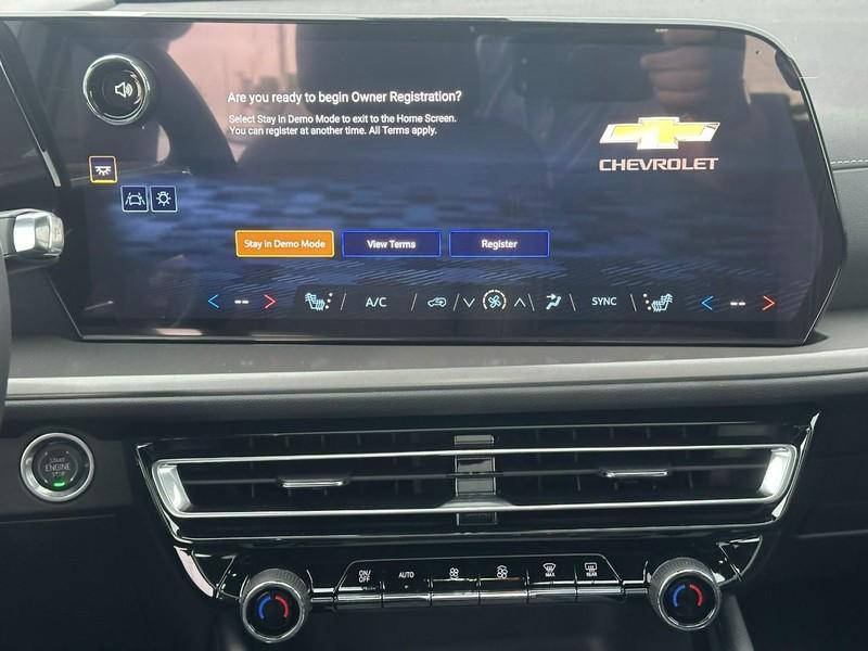 new 2026 Chevrolet Traverse car, priced at $45,095