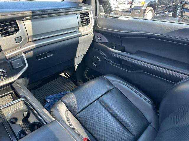 used 2022 Ford Expedition car, priced at $45,555