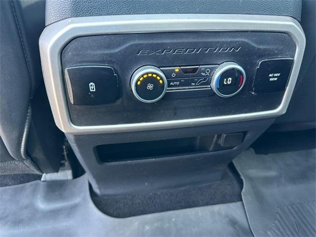 used 2022 Ford Expedition car, priced at $45,555