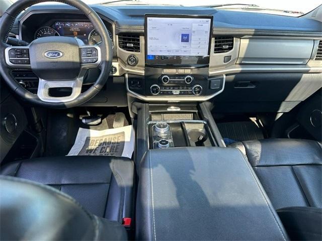 used 2022 Ford Expedition car, priced at $45,555