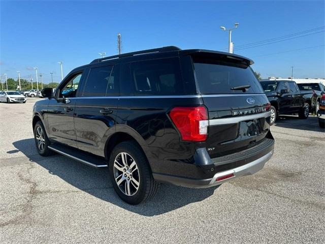 used 2022 Ford Expedition car, priced at $45,555
