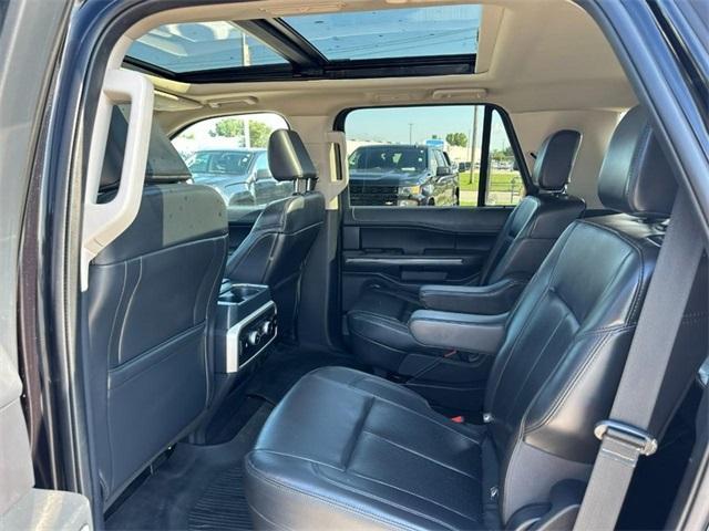 used 2022 Ford Expedition car, priced at $45,555