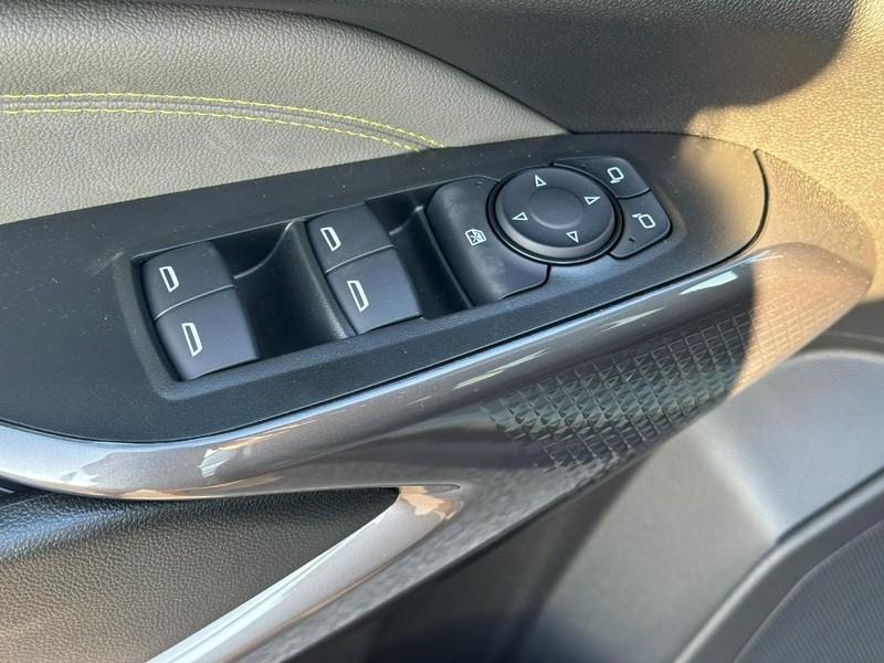 new 2026 Chevrolet Trax car, priced at $27,400