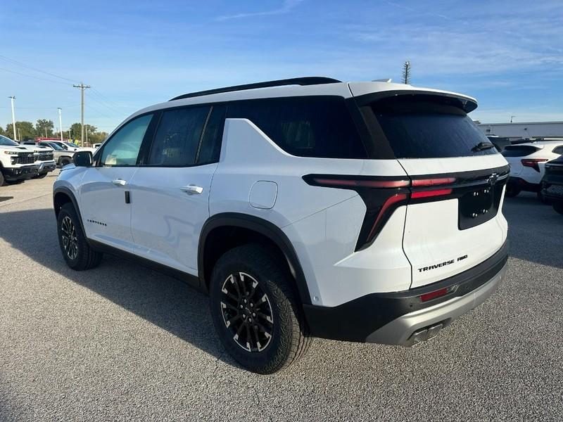 new 2026 Chevrolet Traverse car, priced at $51,175