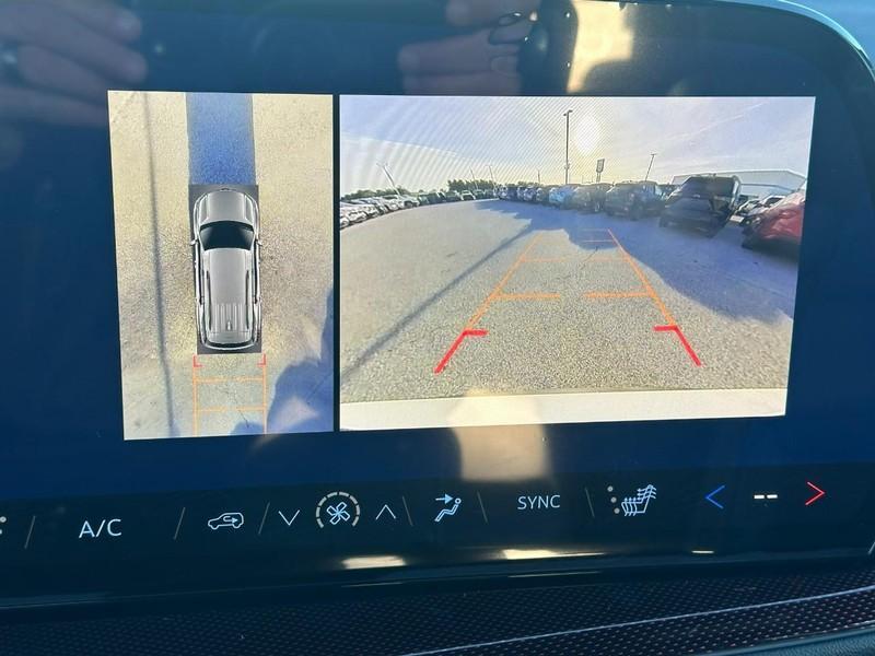 new 2026 Chevrolet Traverse car, priced at $51,175