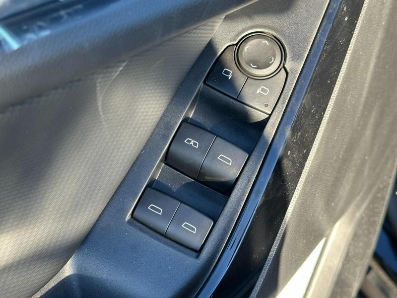 new 2026 Chevrolet Equinox car, priced at $29,645