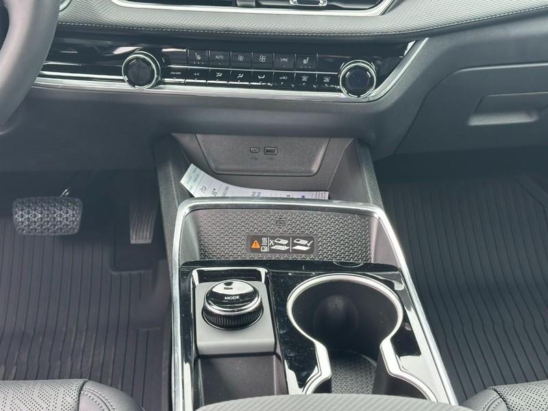 new 2026 Chevrolet Equinox car, priced at $30,755