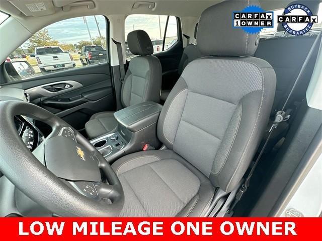 used 2021 Chevrolet Traverse car, priced at $29,555