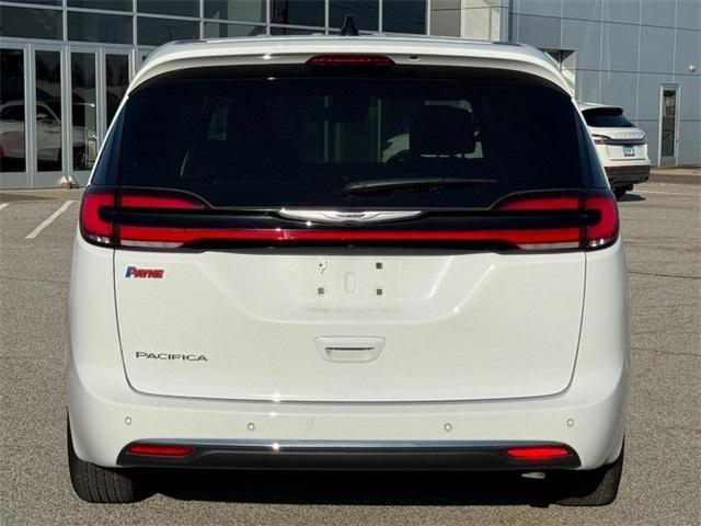 used 2024 Chrysler Pacifica car, priced at $37,444