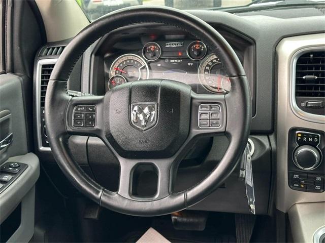 used 2019 Ram 1500 Classic car, priced at $28,000