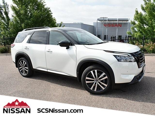 new 2024 Nissan Pathfinder car, priced at $50,668