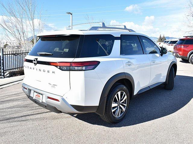 new 2024 Nissan Pathfinder car, priced at $42,627